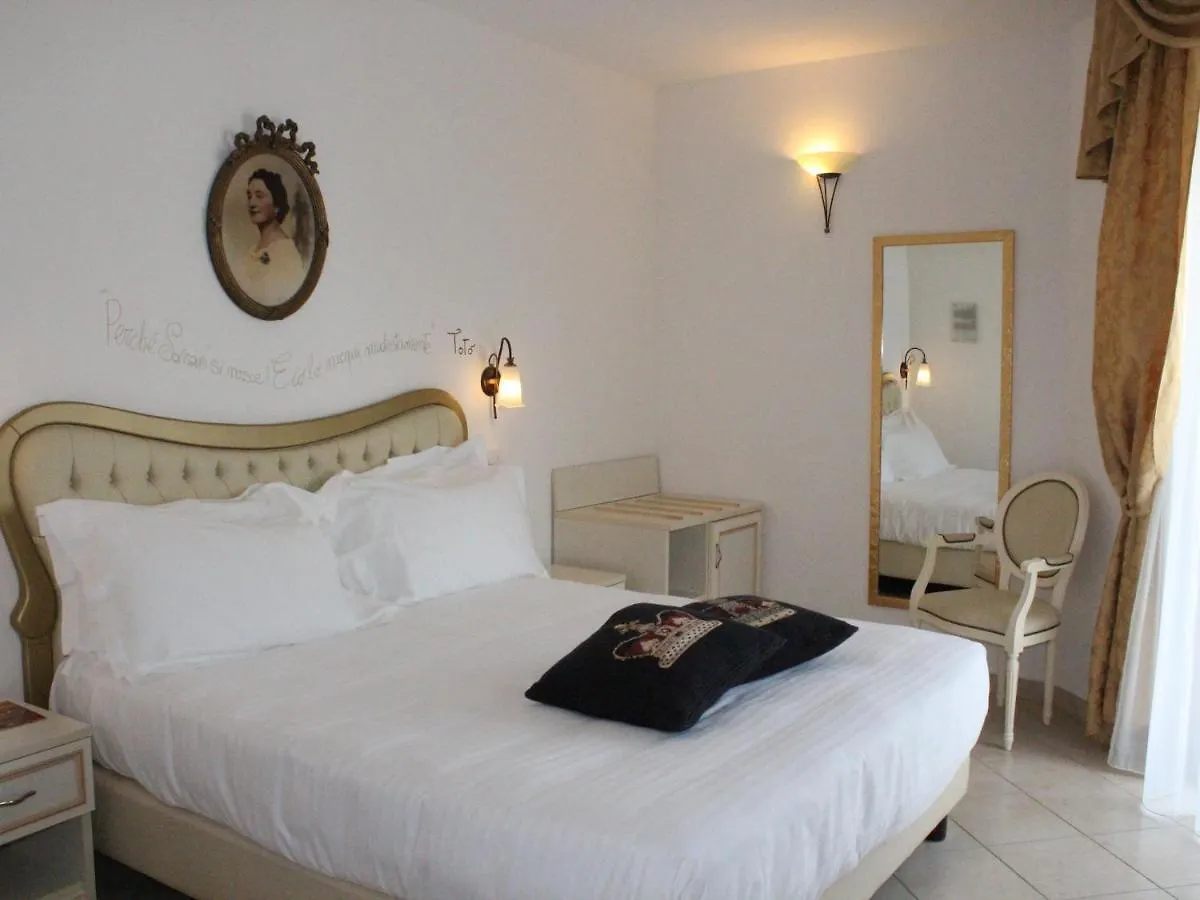 Sovrana Hotel & Spa Rimini 4*,